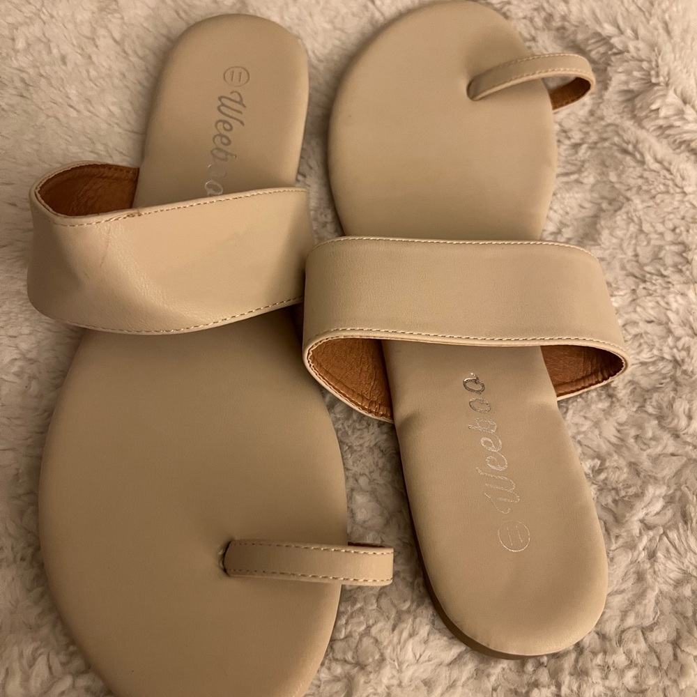 Weeboo Open Toe Flats Slip On Slide Sandals/  Slippers
